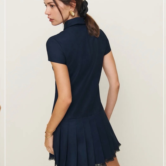 Reformation Effie Dress - Picture 3 of 9